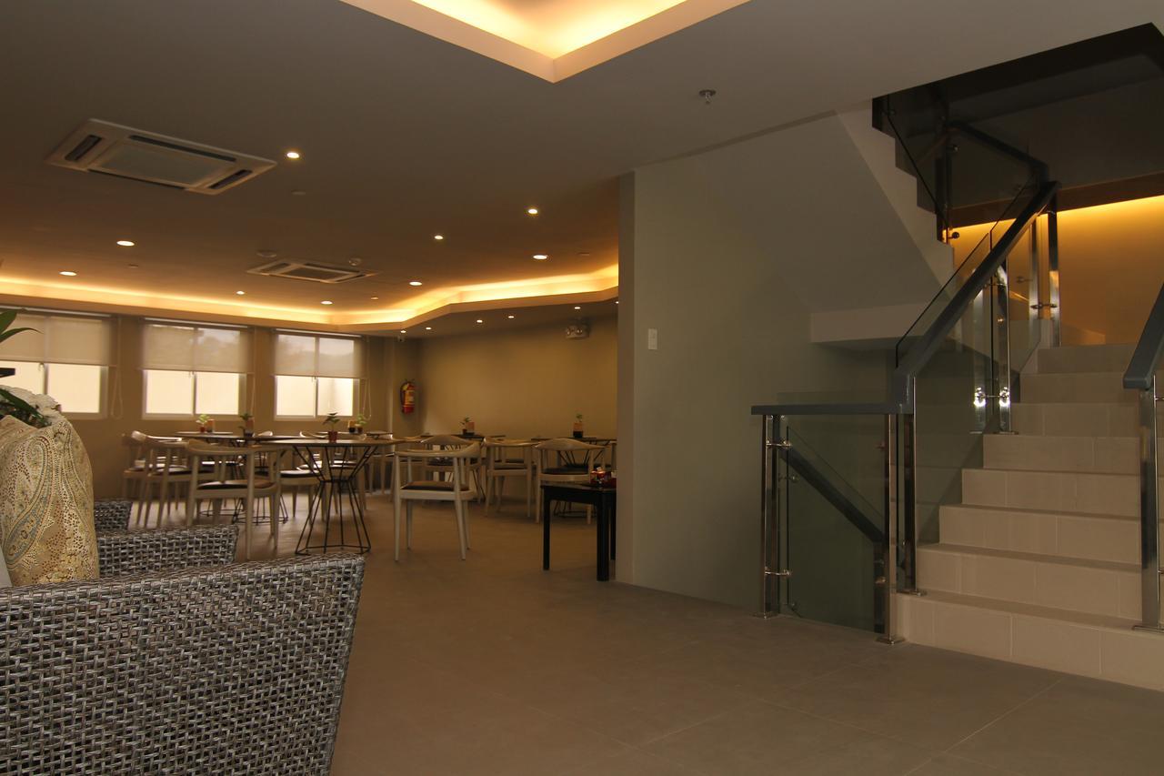 Cebu Hotel Plus Eksteriør bilde